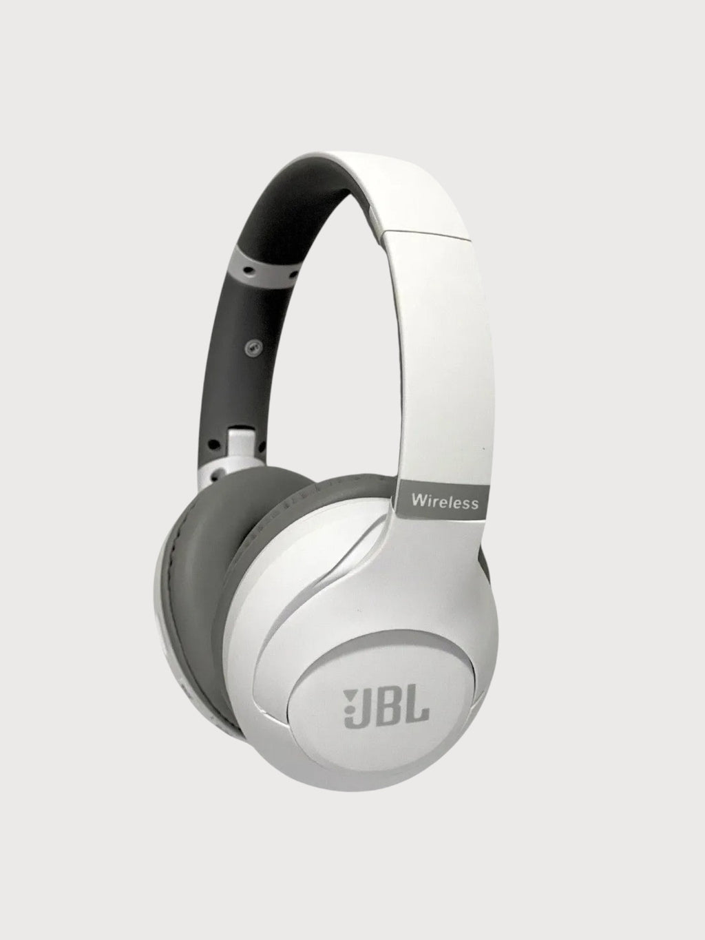 JBL Tune 900